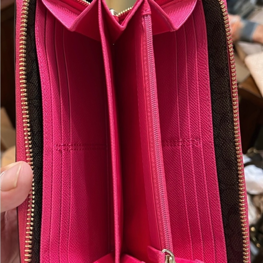 Coach Pink Leather Wallet - Picture 2 of 2